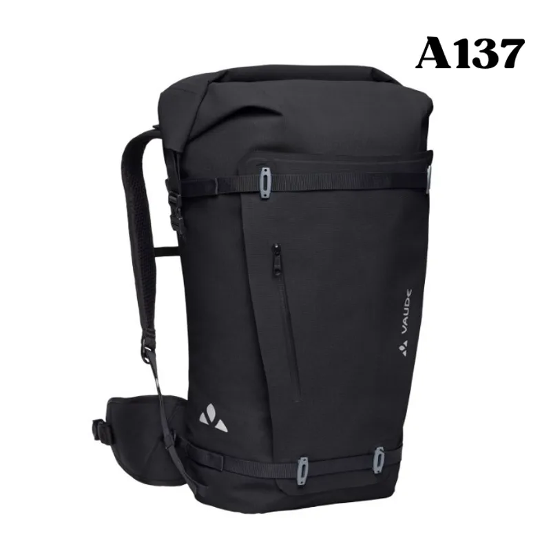Vaude Proof 28 cycling